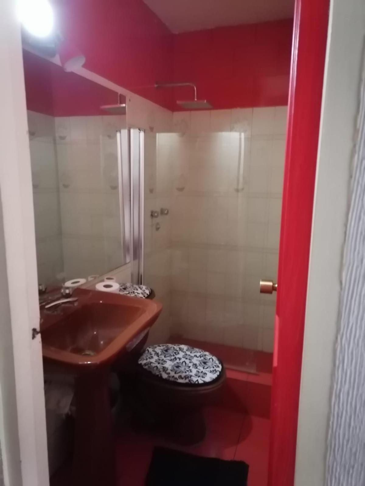 Hostal Sakar Renaca Beach 비냐델마르 외부 사진